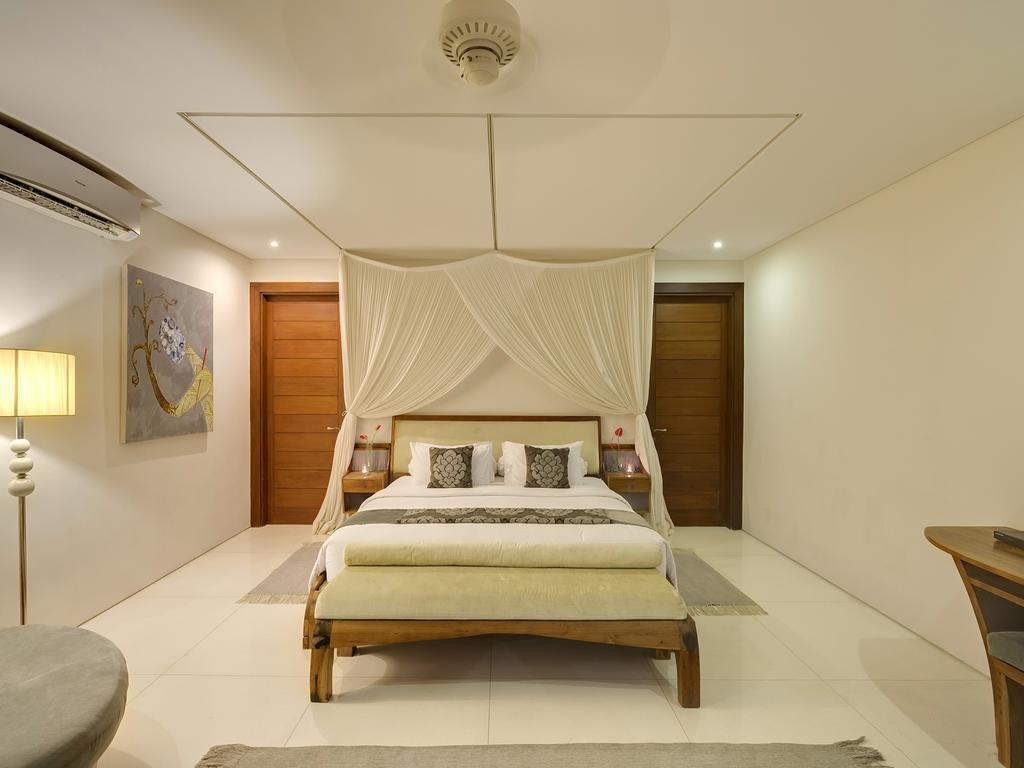 Lataliana Villas 塞米亚克 客房 照片