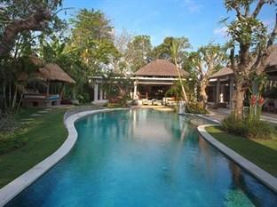 Lataliana Villas 塞米亚克 外观 照片