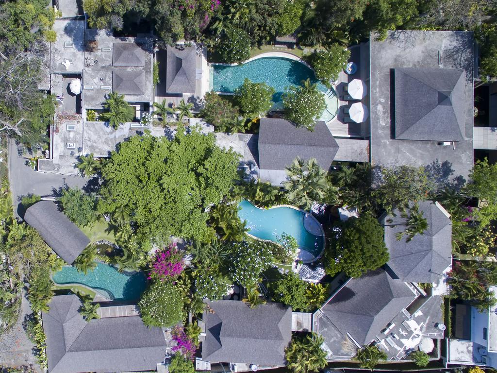 Lataliana Villas 塞米亚克 外观 照片